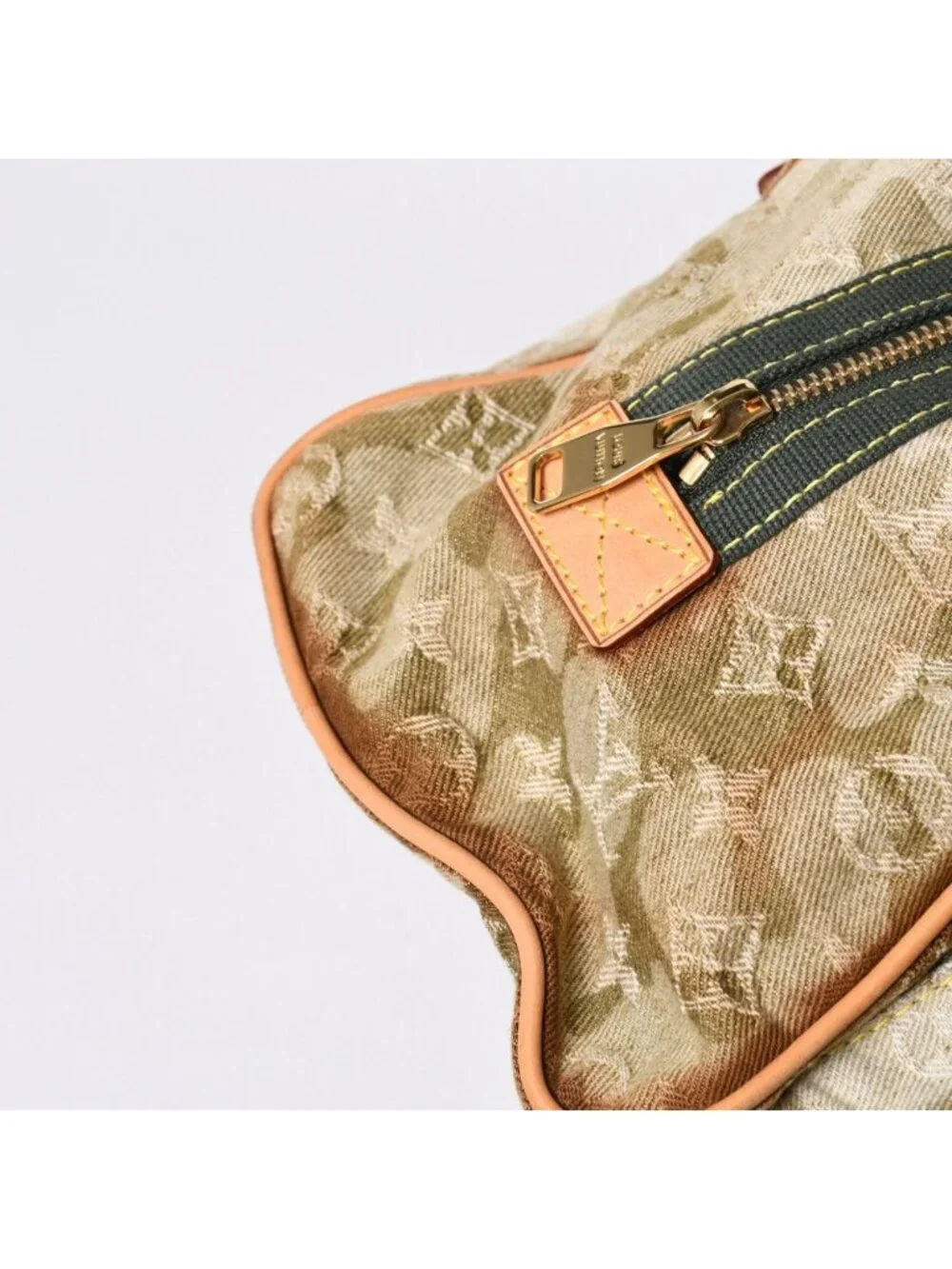 Louis Vuitton Monogram Moflage Denim Jasmine Handbag Khaki Takashi Murakami